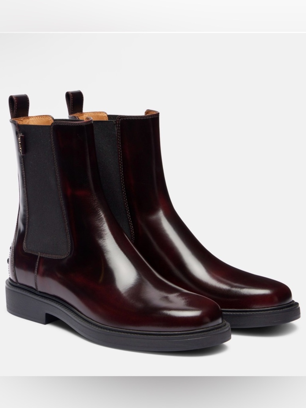 Tod's Gomma 60C Burgundy Chelsea Boots